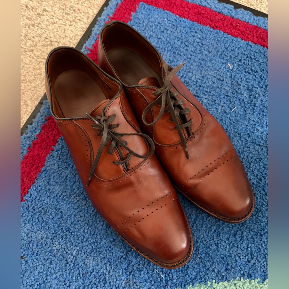 Allen Edmonds Rich Brown Leather Vernon Oxfords
